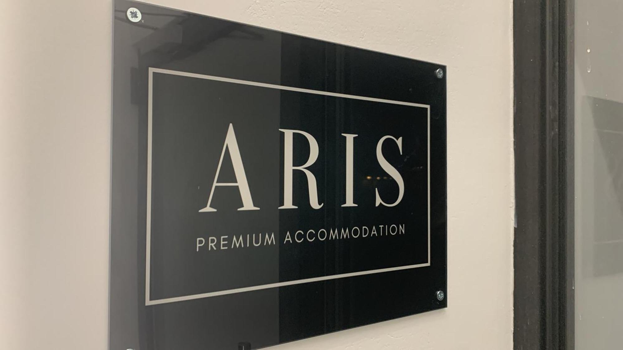 Aris Premium Accommodations Atenas Exterior foto